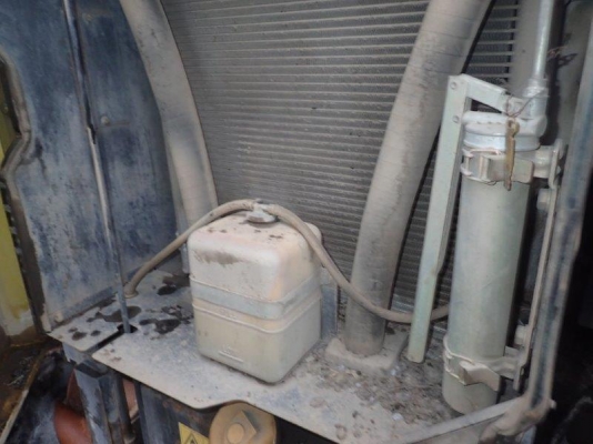 รถปูยาง MITSUBISHI MF61WE ยืดออก 6M เครื่อง CAT3064-E3T ปี2008  6890ชม. ใครหาอยู่ติดต่อมาได้เลยครับ