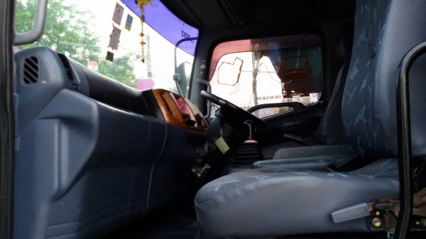 -ลูกค้ามัดจำแล้วรอจัดแนน์ครับ-HINO.เมกก้า10ล้อ7,50เมตร.ครัชซีสวยมาก.เครื่องJO8C.ตู้เย็น-20.ทำงานปกติ.มีลิฟต์ท้ายสภาพสวยพร้อมใช้..ราคา.1,570,000.. -ลูกค้ามัดจำแล้วรอจัดแนน์ครับ-HINO.เมกก้า10ล้อ7,50เมตร.ครัชซีสวยมาก.เครื่องJO8C.ตู้เย็น-20.ทำงานปกติ.มีลิฟต์ท้ายสภาพสวยพร้อมใช้..ราคา.1,570,000..