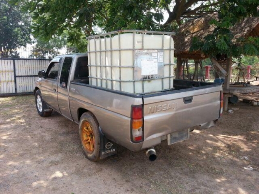 นิสัน บิ้กเอ็มแค๊ป จอโค้ง ปี 96 ถูกๆ