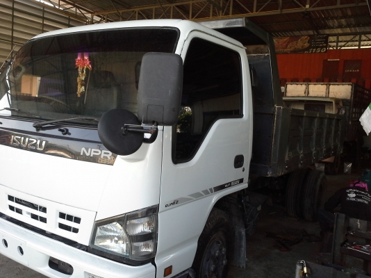 เสี่ย นุ เมืองลี้รับไปดูเเลแล้วครับ NPR 130 เทอร์โบว์ ปี49 มือเดียวออกห้าง ดั้มต่อใหม่กระบอก3มิตร คัชชีสวยทุกจุด อุปกรณ์ครบทุกชิ้น ต่อรองได้ครับ