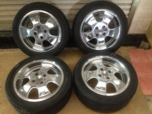 ล้อ RAYS ญี่ปุ่นเเท้ขอบ15กว้าง6นิ้วครึ่งอ๊อฟ38 4รู100สภาพสวยยางติดมาพอได้