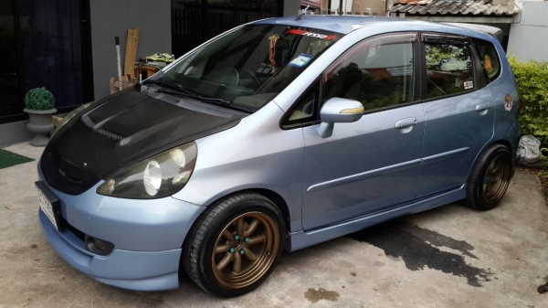 ขาย HONDA jazz 2004 ตัว TOP ขาย HONDA jazz 2004 ตัว TOP
