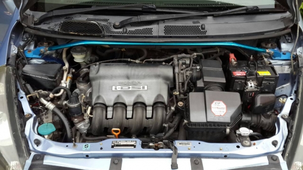 ขาย HONDA jazz 2004 ตัว TOP ขาย HONDA jazz 2004 ตัว TOP