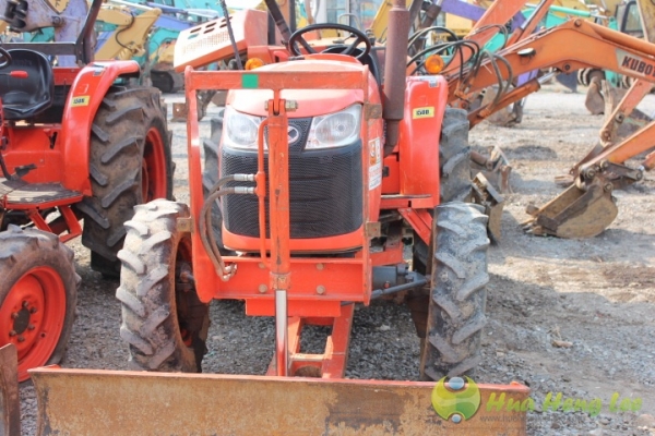 รถ kubota L3608 + ใบมีดคานล่าง