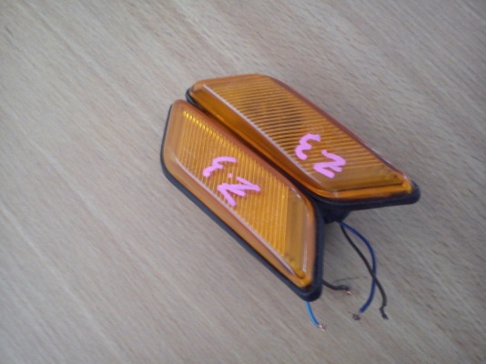 ไฟเลี้ยวแก้ม BMW Z3