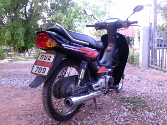 ขายHonda dream Excesเครื่องเดิมแน่นเล่มพร้อมชุดโอนภาษีไม่ขาด10,900บาท