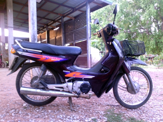 ขายHonda dream Excesเครื่องเดิมแน่นเล่มพร้อมชุดโอนภาษีไม่ขาด10,900บาท