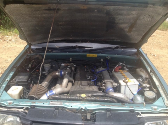 Isuzu Dragon Power ปี 2000