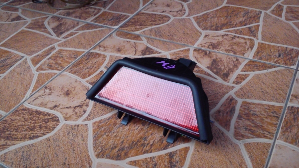 ไฟเบรคหลังดวงที่สาม BMW E36