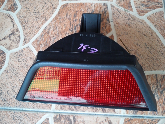 ไฟเบรคหลังดวงที่สาม BMW E36