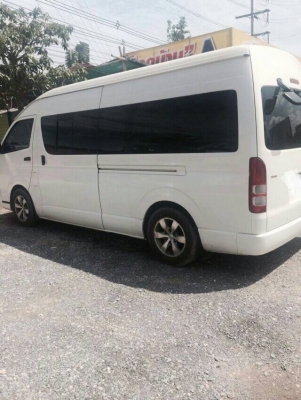 Toyota Commuter ปี12 เครื่อง2.7 แก๊สNGV Toyota Commuter ปี12 เครื่อง2.7 แก๊สNGV