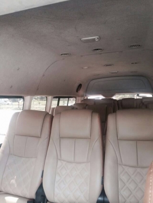 Toyota Commuter ปี12 เครื่อง2.7 แก๊สNGV Toyota Commuter ปี12 เครื่อง2.7 แก๊สNGV