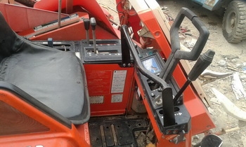 รถเกี่ยวข้าว kubota ใช้งานได้ 2 ระบบ มัดฟางได้ด้วยครับ เครื่องดีเชล 3 สูบ ราคาเพียง 88,000 บาท รถเกี่ยวข้าว kubota ใช้งานได้ 2 ระบบ มัดฟางได้ด้วยครับ เครื่องดีเชล 3 สูบ ราคาเพียง 88,000 บาท