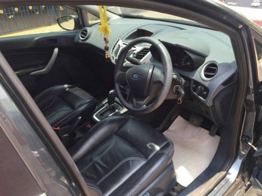 Ford Fiesta ปี12 ออโต้ เบาะหนัง ตัวรองTOP Ford Fiesta ปี12 ออโต้ เบาะหนัง ตัวรองTOP