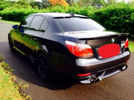 BMW 520i  ปี04    แต่งเครื่องเสียง  จอหน้า  เบาะหนัง