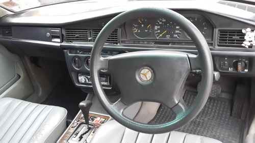 ิขาย BENZ190E