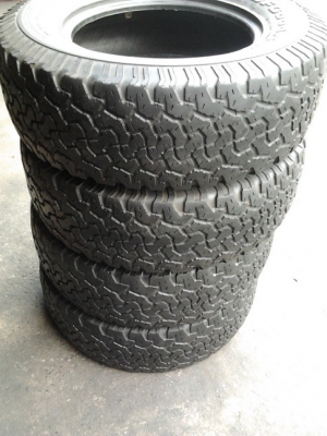 BF All USA. 265/70/17 ปลายปี10  สภาพดี 1ชุด