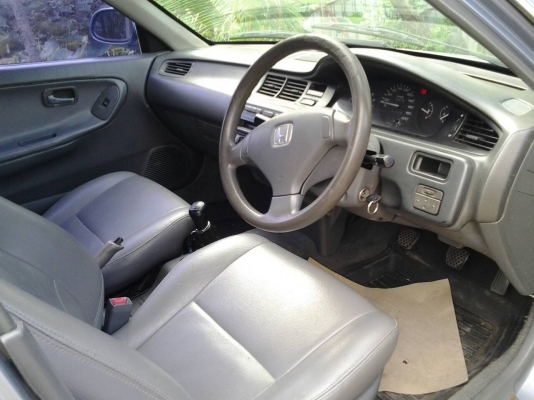 Honda Civic 4door 1.6LXI ปี95 65,000บาท Honda Civic 4door 1.6LXI ปี95 65,000บาท