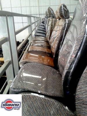 เบาะสวยๆใหม่ๆ หลายรุ่น หลายยี่ห้อ รอให้ท่านเลือกซื้อมากมายที่เซียงกง สระบุรีครับ