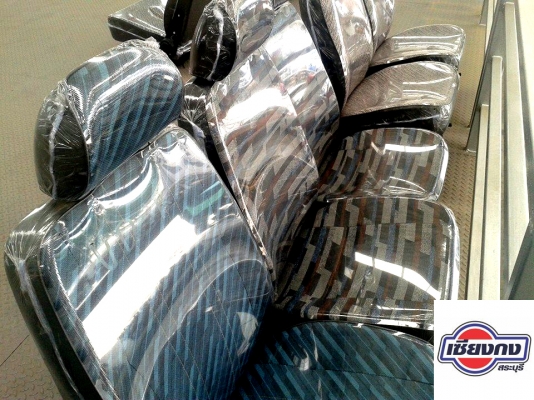 เบาะสวยๆใหม่ๆ หลายรุ่น หลายยี่ห้อ รอให้ท่านเลือกซื้อมากมายที่เซียงกง สระบุรีครับ