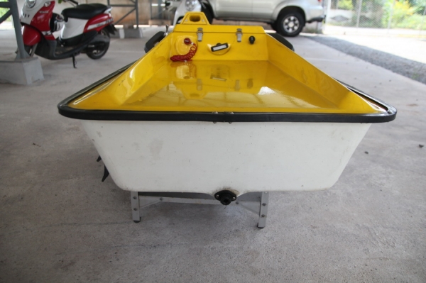 ขาย jetski แบบนอนขับ ยี่ห้อSUZUKI ขนาดเครื่องยนต์ 1.9แรงม้า 2จังหวะ