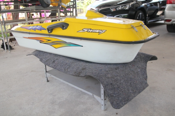 ขาย jetski แบบนอนขับ ยี่ห้อSUZUKI ขนาดเครื่องยนต์ 1.9แรงม้า 2จังหวะ