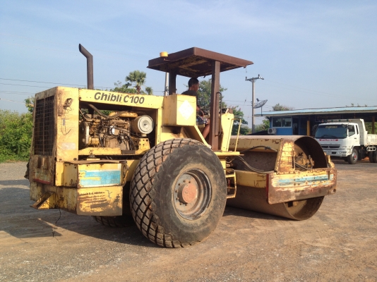 ขายรถบดสั่นสะเทือน ( 2 เพลา  )   เล่มทะเบียนภาษี 59