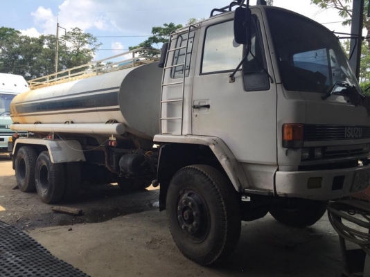 10 ล้อ 2 เพลาบรรทุกรชน้ำ ISUZU FXZ23NFYF K-3601881 รถสภาพดี คัสซีสวยมาก เครื่องแห้งดี เล่มพร้อม ถังสวย