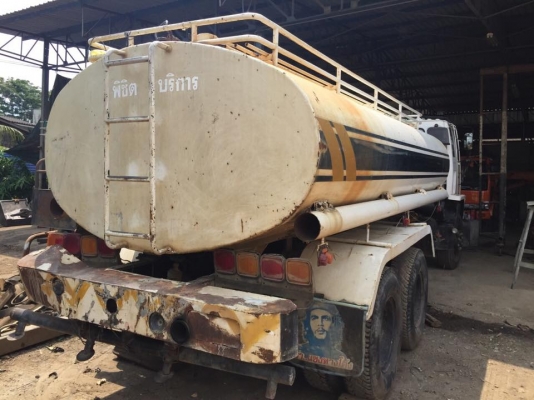 10 ล้อ 2 เพลาบรรทุกรชน้ำ ISUZU FXZ23NFYF K-3601881 รถสภาพดี คัสซีสวยมาก เครื่องแห้งดี เล่มพร้อม ถังสวย