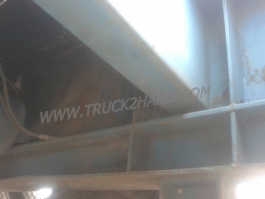 หางพื้นเรียบยาว 12 เมตร ต่ออู่พนัส จดทะเบียนปี 46 เลขคัชซี P36-1296 แบบรุ่น PS2-SC1200A น๊อต 8 ตัว ยาง 10.00-20 / 2 เพลา