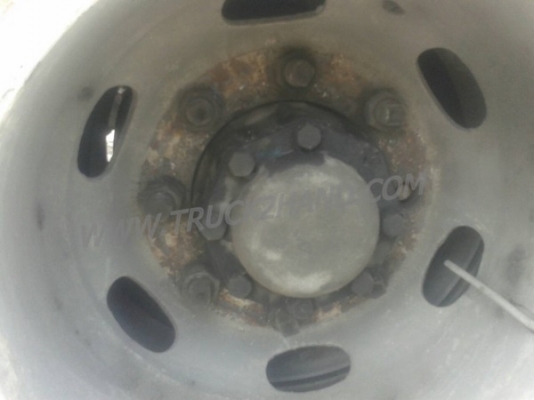 หางพื้นเรียบยาว 12 เมตร ต่ออู่พนัส จดทะเบียนปี 46 เลขคัชซี P36-1296 แบบรุ่น PS2-SC1200A น๊อต 8 ตัว ยาง 10.00-20 / 2 เพลา