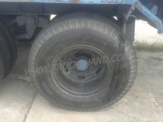 หางพื้นเรียบยาว 12 เมตร ต่ออู่พนัส จดทะเบียนปี 46 เลขคัชซี P36-1296 แบบรุ่น PS2-SC1200A น๊อต 8 ตัว ยาง 10.00-20 / 2 เพลา