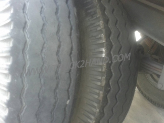 หางพื้นเรียบยาว 12 เมตร ต่ออู่พนัส จดทะเบียนปี 46 เลขคัชซี P36-1296 แบบรุ่น PS2-SC1200A น๊อต 8 ตัว ยาง 10.00-20 / 2 เพลา