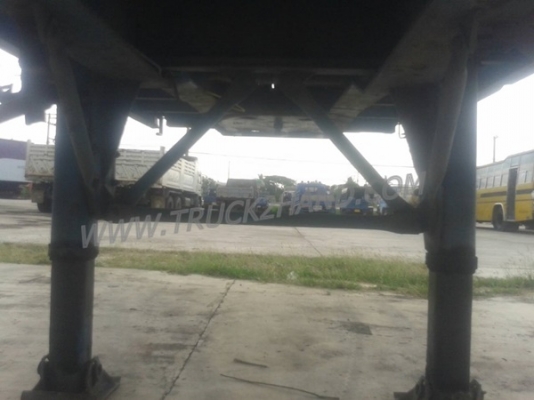 หางพื้นเรียบยาว 12 เมตร ต่ออู่พนัส จดทะเบียนปี 46 เลขคัชซี P36-1296 แบบรุ่น PS2-SC1200A น๊อต 8 ตัว ยาง 10.00-20 / 2 เพลา