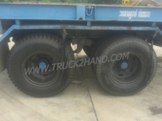 หางพื้นเรียบยาว 12 เมตร ต่ออู่พนัส จดทะเบียนปี 46 เลขคัชซี P36-1296 แบบรุ่น PS2-SC1200A น๊อต 8 ตัว ยาง 10.00-20 / 2 เพลา