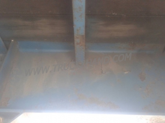 หางพื้นเรียบยาว 12 เมตร ต่ออู่พนัส จดทะเบียนปี 46 เลขคัชซี P36-1296 แบบรุ่น PS2-SC1200A น๊อต 8 ตัว ยาง 10.00-20 / 2 เพลา