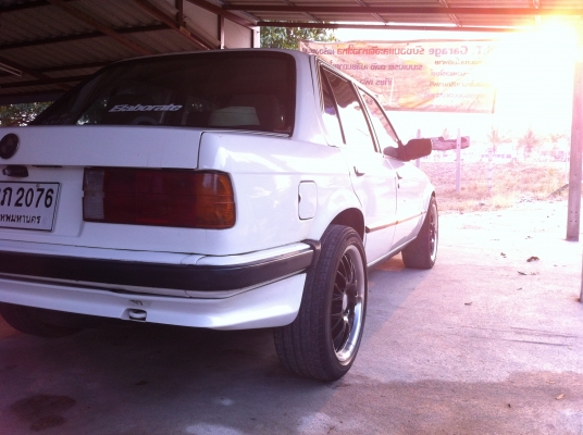 ขายBMW E30 4ประตู เครื่องsr20de MT สภาพสวย