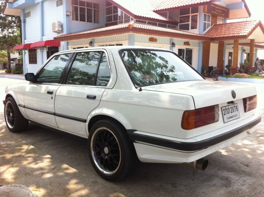 ขายBMW E30 4ประตู เครื่องsr20de MT สภาพสวย