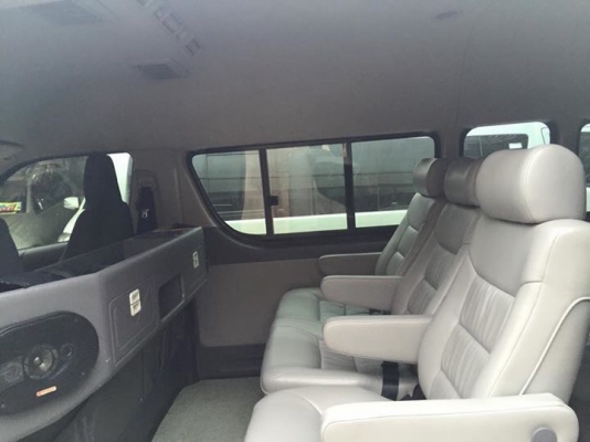 TOYOTA COMMUTER 2.5  ดีเซล ปี 12 เกีย ทัมดา