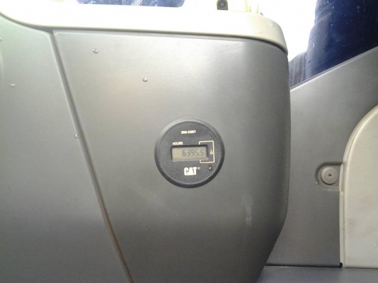 ต้องการขายรถแมคโค CAT 320D สภาพรถใหม่มือเดียว คนขับคนเดียว รถปลอดภาระ เอกสารพร้อมโอน