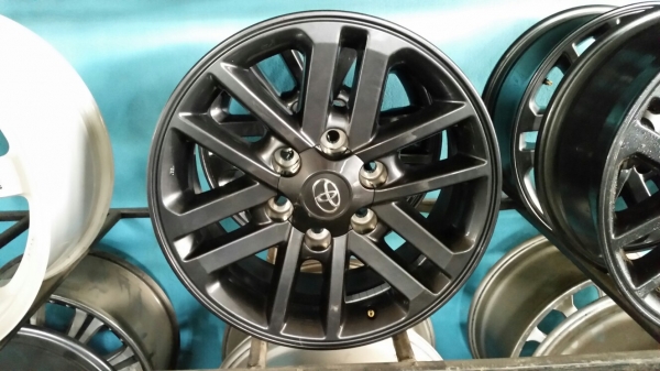 วีโก้แชมป์ สีกันขอบ17