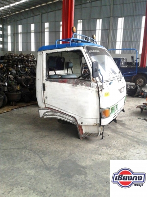 ลูกค้าฝากขายครับ !!!! หัวเก๋ง 2 หัวครับ HINO,ISUZU