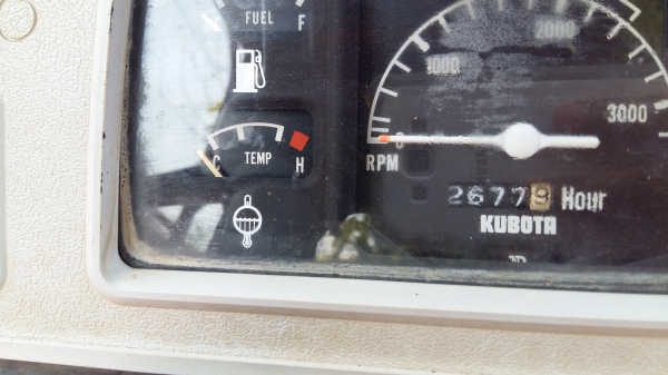 คูโบต้า Kubota L2202 มาพร้อมผานห้า ยางหลังคมๆ พร้อมใช้งาน **ราคาไม่แพง**