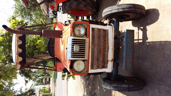 คูโบต้า Kubota L2202 มาพร้อมผานห้า ยางหลังคมๆ พร้อมใช้งาน **ราคาไม่แพง**