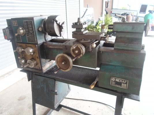 แท่นกลึง 3 ฟุต เกียร์บล็อก สภาพสวย ๆ มาลองเครื่องได้ 38,000