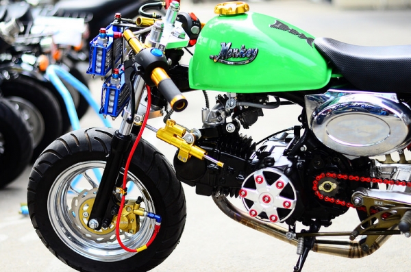 มอบของขวัญลดราคา  มังกี้ ลดราคา มี ให้ เลือกหลากหลายแบบ ไม่ซ้ำ ขับสนุก ขับมัน ทนทาน เรากล้า รับประกัน 100\%***มอบของขวัญลดราคาต้อนรับสงกรานต์ !!!! มังกี้ ลดราคา มี ให้ เลือกหลากหลายแบบ ไม่ซ้ำ ขับสนุก ขับมัน ทนทาน เรากล้า รับประกัน 100\%**