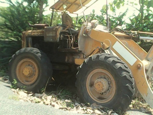 ***ขายแล้วครับขอบคุณ Truck2hand ขาย JH30B รถตักล้อยาง รุ่นยอดนิยม KOMATSU JH30B เอวแข็ง แขนเดิม บุ้งกี๋เดิม เครื่องเดิม ปั้มเดิม เครื่อง ISUZU DA220-4สูบ เครื่องดี ปั้มอ่อน ต้องเช็ค ครับ แขนดี ไม่ปะ บุ้งกี๋ดี หนา ไม่ผุ ครับ เกียร์ดี ไม่หลุด ช่ว ***ขายแล้วครับขอบคุณ Truck2hand ขาย JH30B รถตักล้อยาง รุ่นยอดนิยม KOMATSU JH30B เอวแข็ง แขนเดิม บุ้งกี๋เดิม เครื่องเดิม ปั้มเดิม เครื่อง ISUZU DA220-4สูบ เครื่องดี ปั้มอ่อน ต้องเช็ค ครับ แขนดี ไม่ปะ บุ้งกี๋ดี หนา ไม่ผุ ครับ เกียร์ดี ไม่หลุด ช่ว