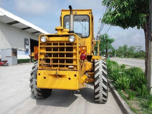JH63-2 # 10209 : รถตัก komatsu รถนอก นำเข้า โทร.กุ้ง:0813062283