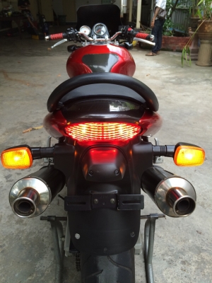 Suzuki SV400cc.V-Twinปี04 เครื่องแรง สภาพเหมือนใหม่