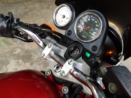 Suzuki SV400cc.V-Twinปี04 เครื่องแรง สภาพเหมือนใหม่